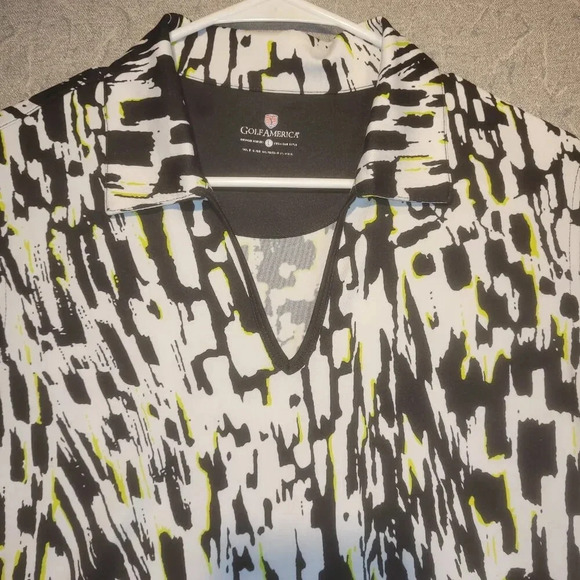 Golf America Black and White Short Sleeve V Neck  Golf Shirt Size Large - Picture 2 of 7